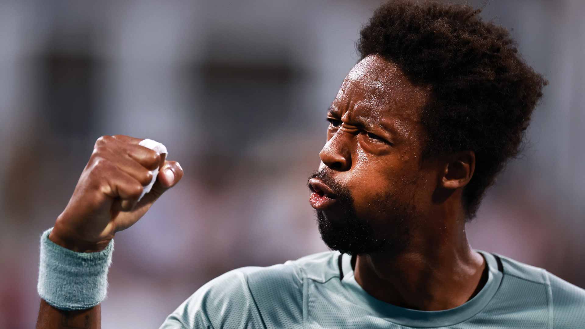 Gael Monfils defeats Jaume Munar 7-5, 5-7, 7-6(1) in Miami.